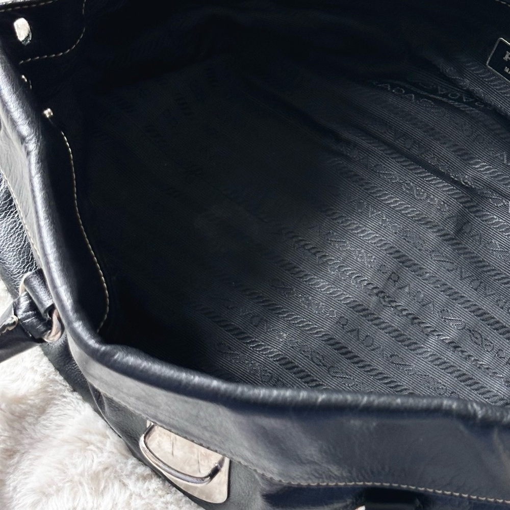 PRADA Soft Calf Easy Shoulder Bag Black - Picture 14 of 16